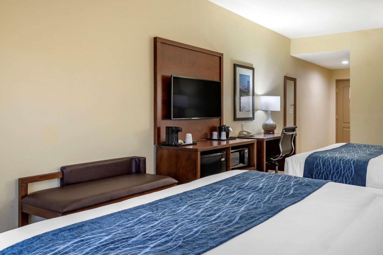Comfort Inn & Suites High Point - Archdale Εξωτερικό φωτογραφία